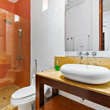 Villa Casa De Lujo En La Ciudad Amurallada - 5 *